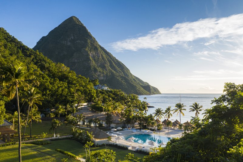 https://www.viceroyhotelsandresorts.com/