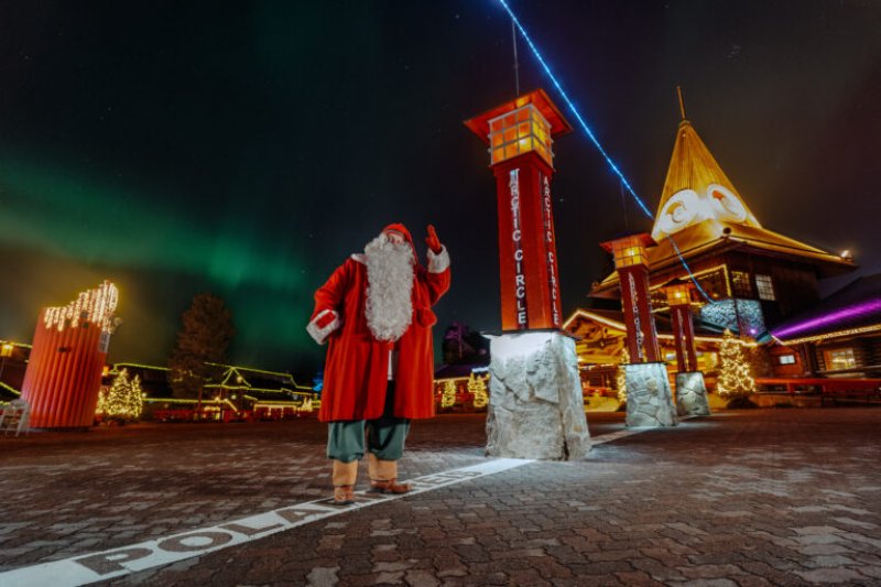 https://santaclausvillage.info/